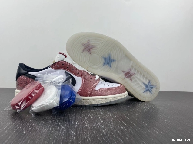 JORDAN OG AIR LOW 1 X 'RED BLACK' ROOM FN0432-017 TROPHY 1020